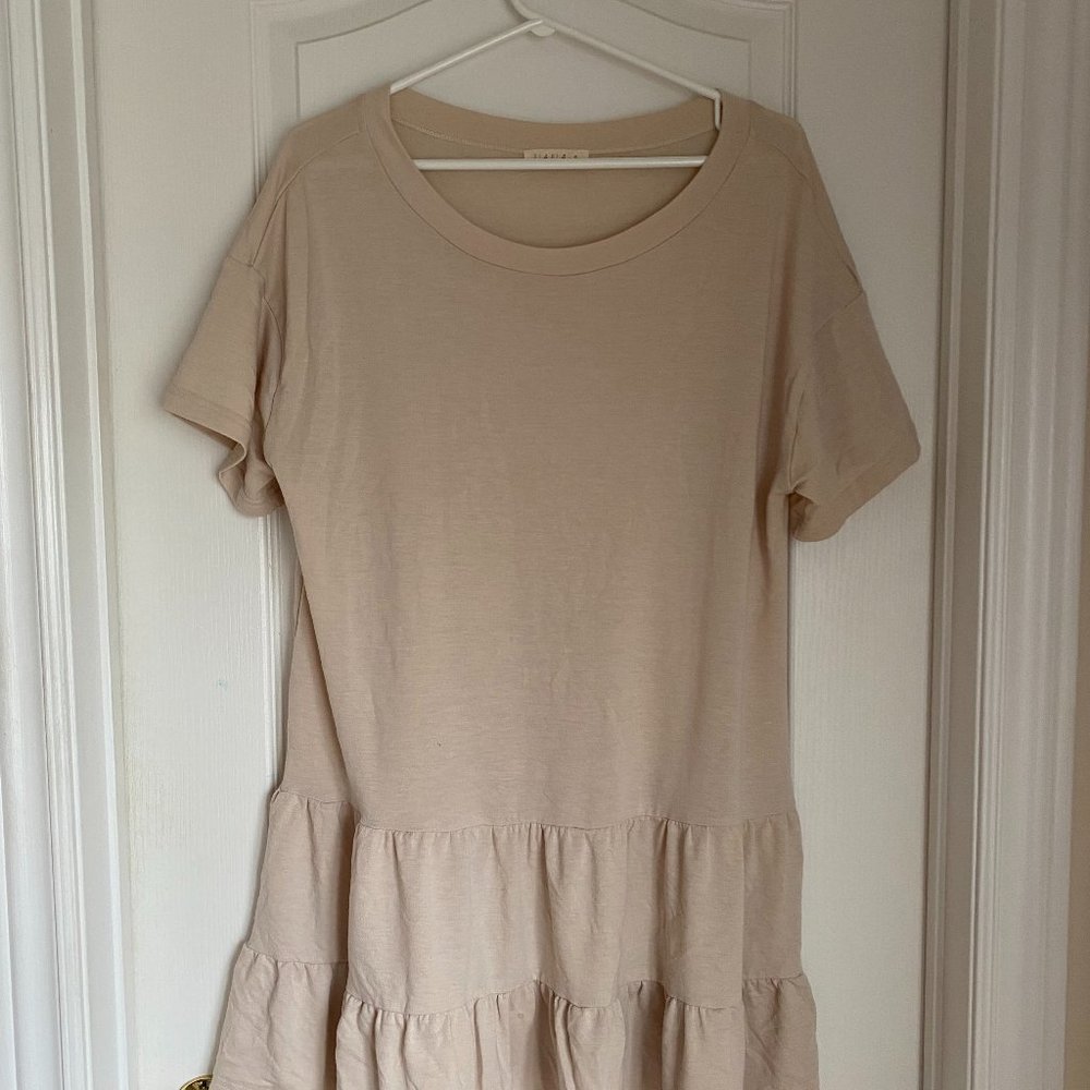 illa illa beige dress